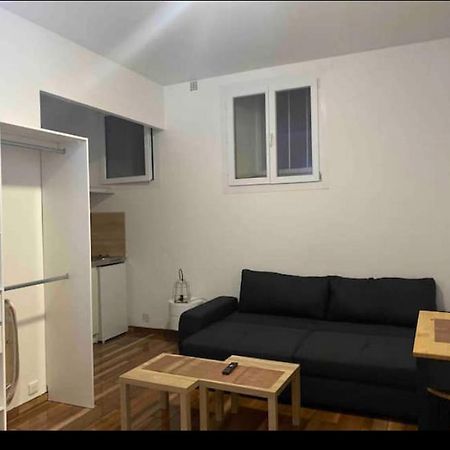 Studio Meuble Tout Equipe!! Boujan-sur-Libron Eksteriør bilde